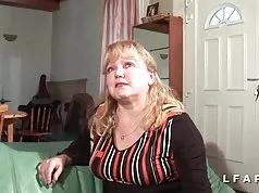 Petite grosse mature sodomisee et fistee par son mari