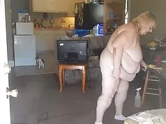 cleaning with frunt door open